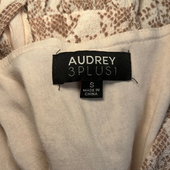 Audrey 3+1 Snake Print Wrap Mini Dress Small Ruffle Hem V-Neck Tie Waist - Picture 3 of 5